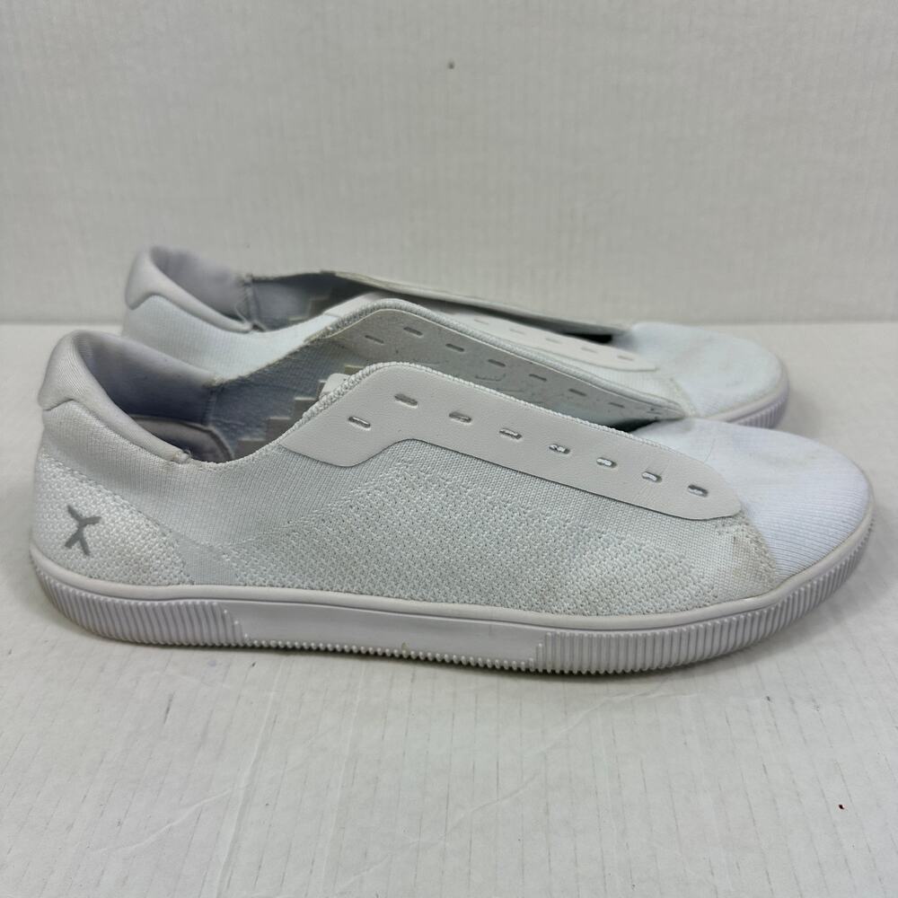 Flux Adapt Trainer White Knit Sole Mens Size 10 Athletic Shoes Sneakers